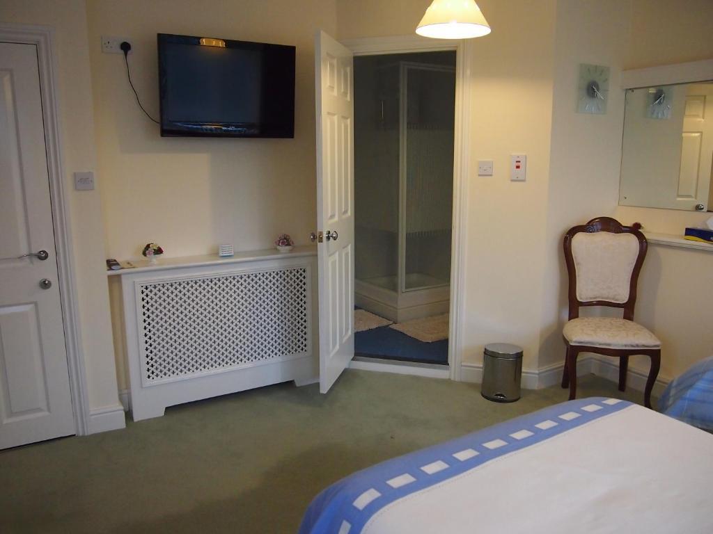 Nine Elms Hotel Birmingham Room photo